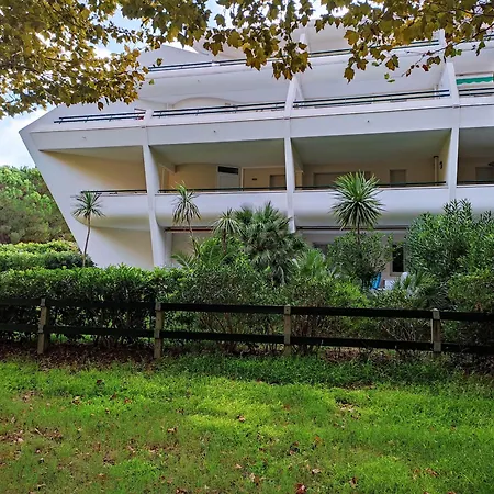Suberbe T2 Climatise Avec Piscine Et Jardin De 150M2 La Grande Motte